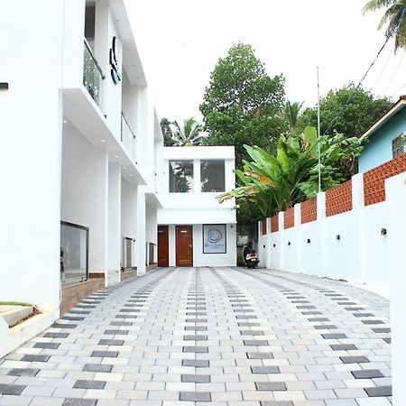 Wavealokam Beach Retreat Varkala Extérieur photo