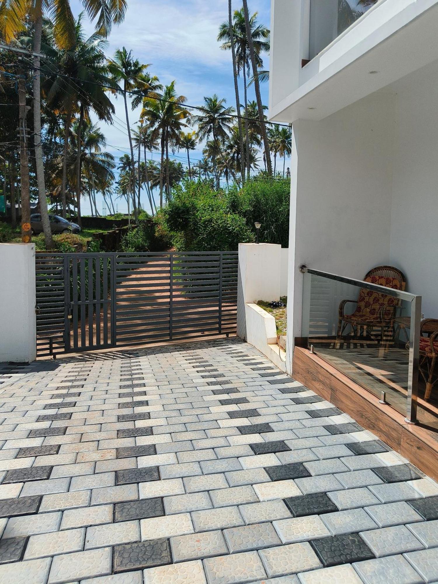 Wavealokam Beach Retreat Varkala Extérieur photo